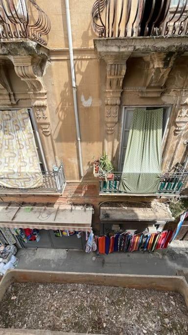 Caza' Capo 40Mq Nel Centro Di Palermoアパートメント エクステリア 写真